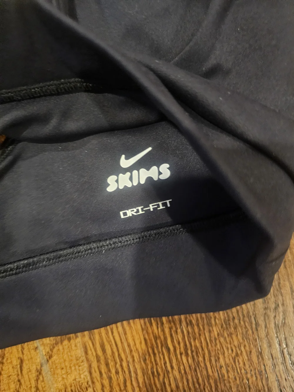 Nike SKIMS Black Seamless Double-Strap Sports Bra